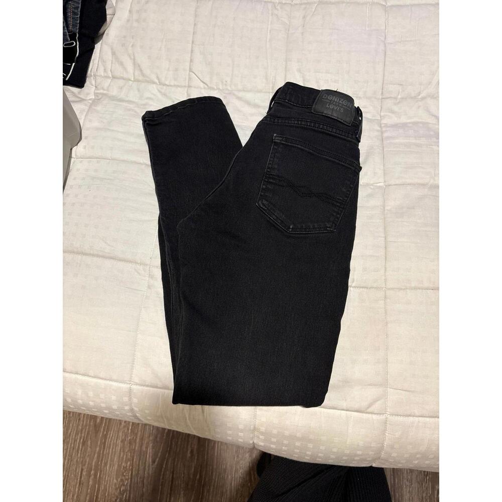 Denizen Levi Jeans